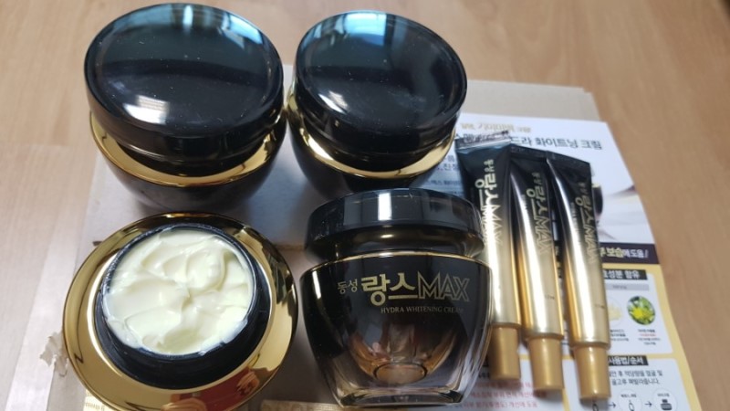 Dongsung Kem trị thâm nám tàn nhang Rannce Max Hydra Whitening Cream 17ml Dongsung Kem trị thâm nám tàn nhang Rannce Max Hydra Whitening Cream 17ml