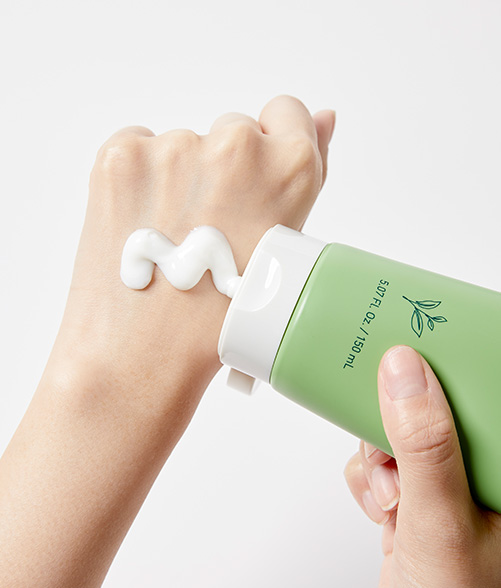 Innisfree Sữa rửa mặt trà xanh Green Tea Foam Cleanser 150ml Innisfree Sữa rửa mặt trà xanh Green Tea Foam Cleanser 150ml