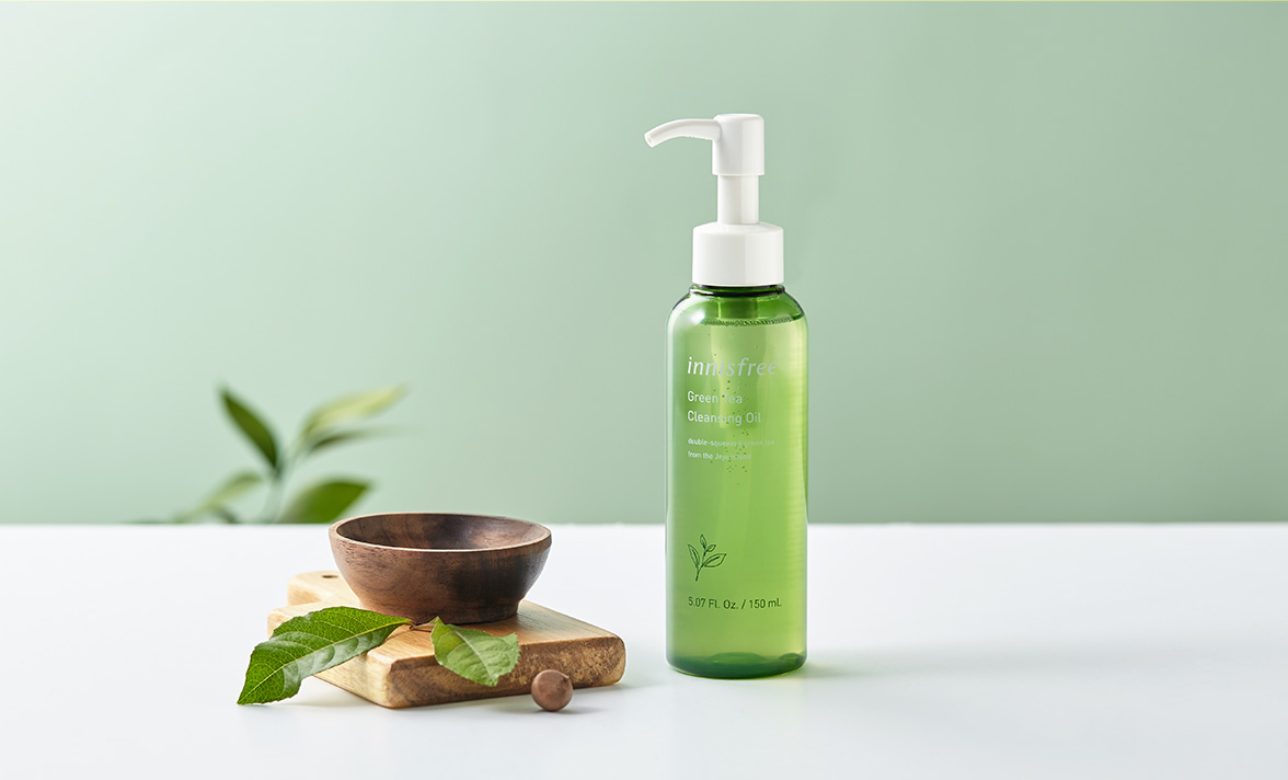Innisfree Tẩy trang trà xanh Green Tea Moisture Cleansing Oil 150ml Innisfree Tẩy trang trà xanh Green Tea Moisture Cleansing Oil 150ml