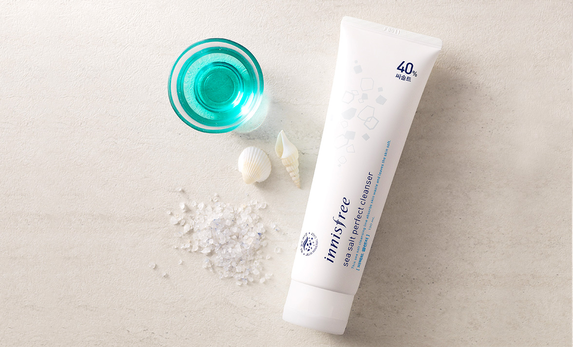 Innisfree Sữa rửa mặt muối biển Sea Salt Perfect Cleanser 200ml Innisfree Sữa rửa mặt muối biển Sea Salt Perfect Cleanser 200ml