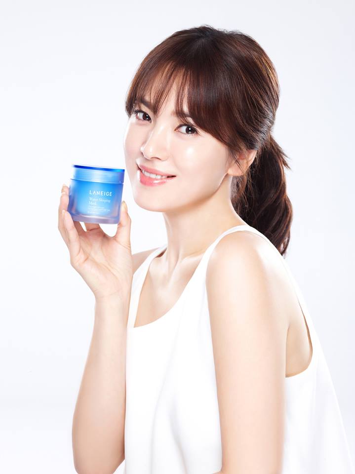 Laneige Mặt nạ ngủ cấp nước Water Sleeping Mask 15ml x 10 Laneige Mặt nạ ngủ cấp nước Water Sleeping Mask 15ml x 10