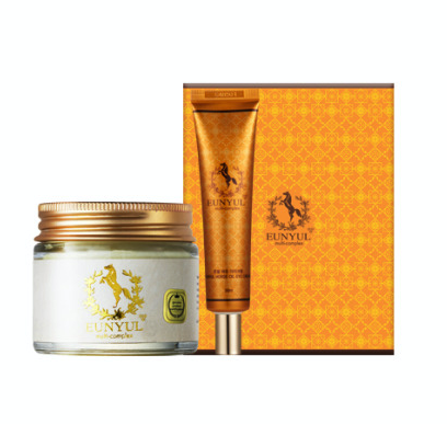 Eunyul Set kem dưỡng dầu ngựa Horse Oil Cream & Eye Cream 70g + 30g Eunyul Set kem dưỡng dầu ngựa Horse Oil Cream & Eye Cream 70g + 30g