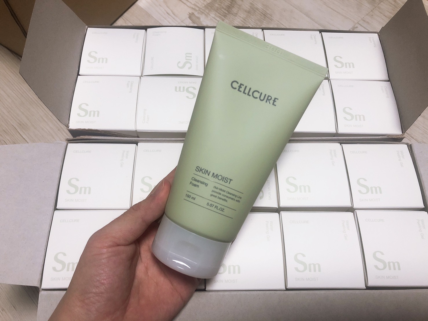 Cellcure Sữa rửa mặt Skin Moist Cleansing Foam 150ml Cellcure Sữa rửa mặt Skin Moist Cleansing Foam 150ml