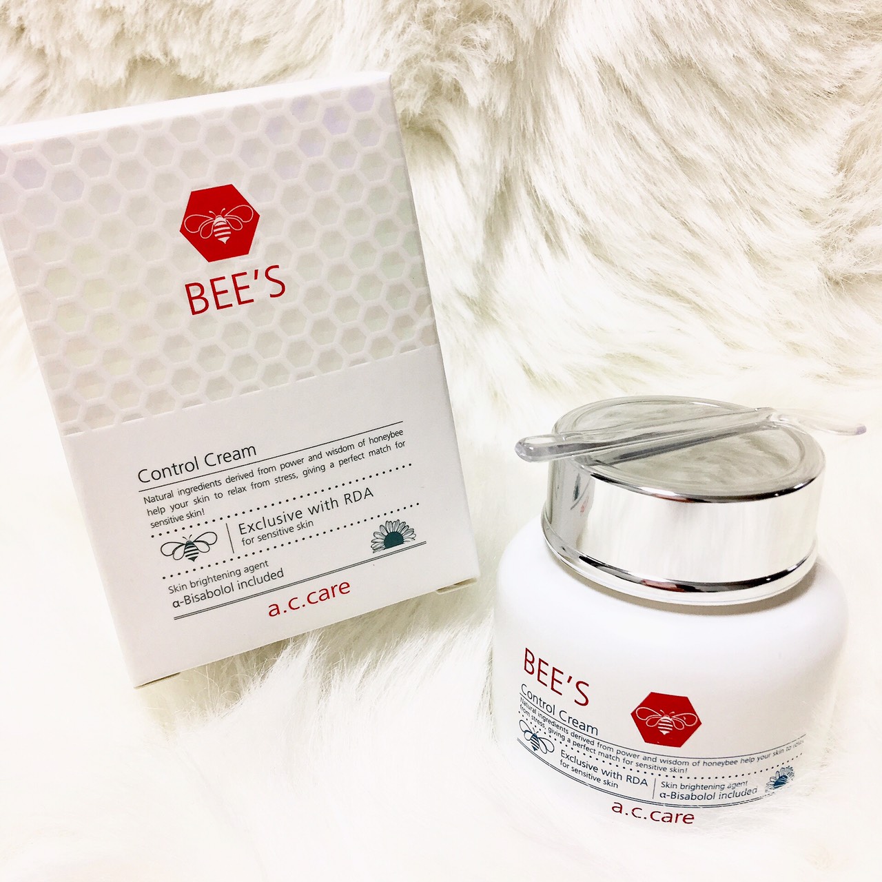 A.C.Care Kem dưỡng trắng - trị thâm nám Bee's Control Cream 50ml A.C.Care Kem dưỡng trắng - trị thâm nám Bee's Control Cream 50ml