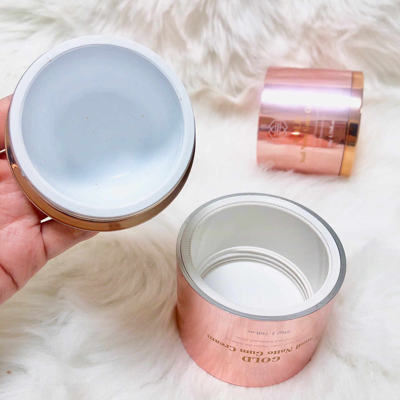 Esthekoko Kem natto ốc sên vàng 24K 50ml Esthekoko Kem natto ốc sên vàng 24K 50ml