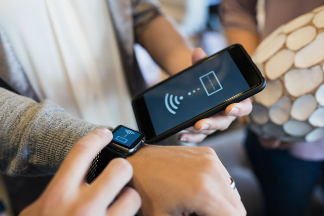 How can watch retailers leverage on technological advances to enhance the shopping experience?