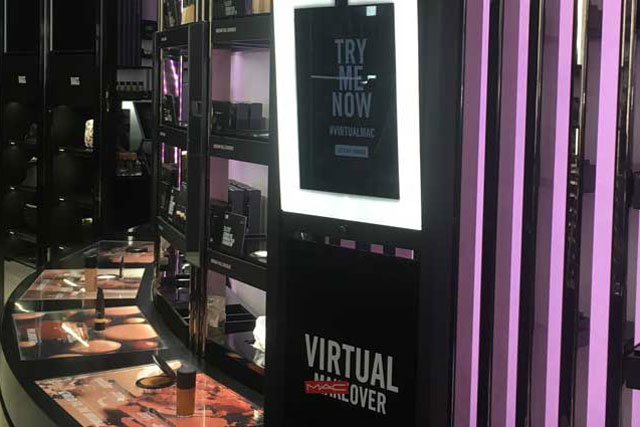 With Modiface's augmented reality technology, customers can "try" make-up looks using the mirror. Imagine the possibilities in the luxury watchmaking sphere