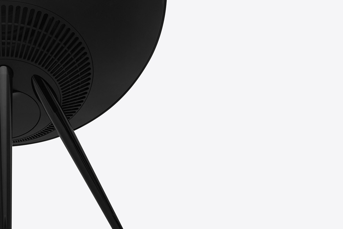 saint laurent b&o speaker