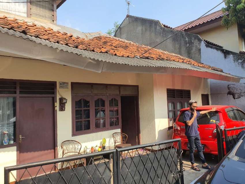 Rumah masuk mobil siap huni