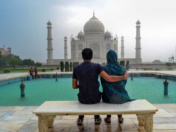 Either restore Taj Mahal or demolish it: SC to Govt Either restore Taj Mahal or demolish it: SC to Govt