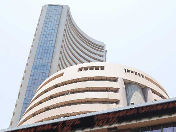 GIC, New India OFS to hit market this fiscal GIC, New India OFS to hit market this fiscal
