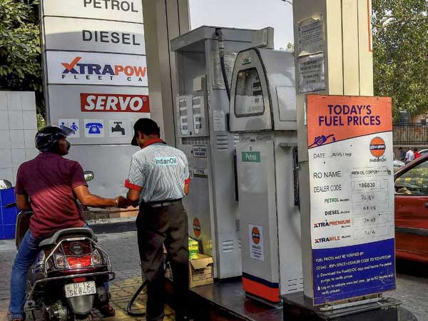 Govt may not burden OMCs further with fuel subsidy Govt may not burden OMCs further with fuel subsidy