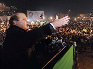 Pak in turmoil again Court order on graft ousts Sharif from office Pak in turmoil again Court order on graft ousts Sharif from office