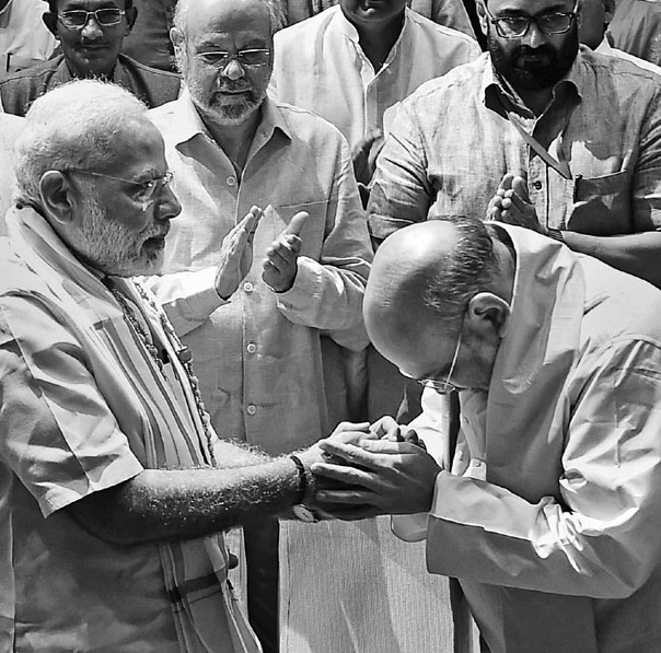 Shadow over economy as NDA faces reality check on poll promises Shadow over economy as NDA faces reality check on poll promises