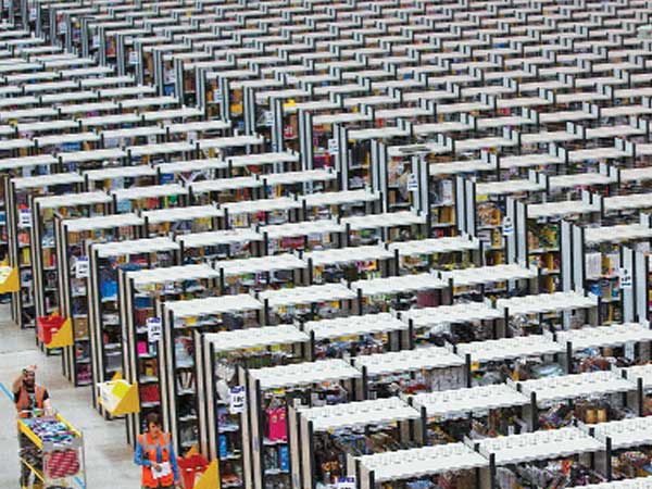 Traders resent RIL bid to enter e-commerce Traders resent RIL bid to enter e-commerce