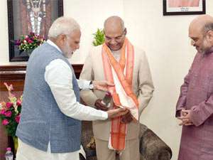 Kovind pips Meira race for Raisina Kovind pips Meira race for Raisina