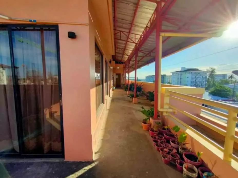 FOR SALE: COMMERCIAL BUILDING - photo 5