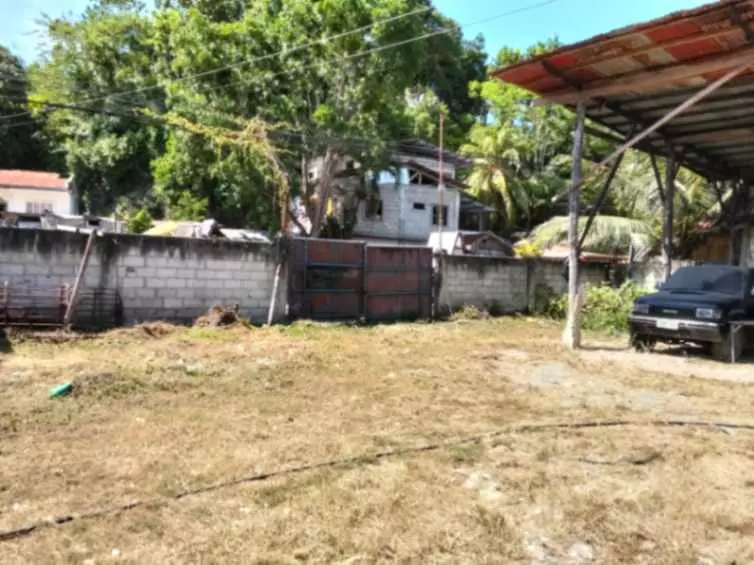 For Rent: Commercial Lot Near Main Road, Ideal for Business - photo 2