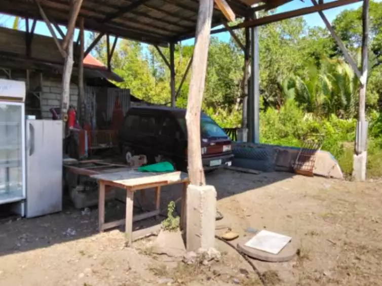 For Rent: Commercial Lot Near Main Road, Ideal for Business - photo 3