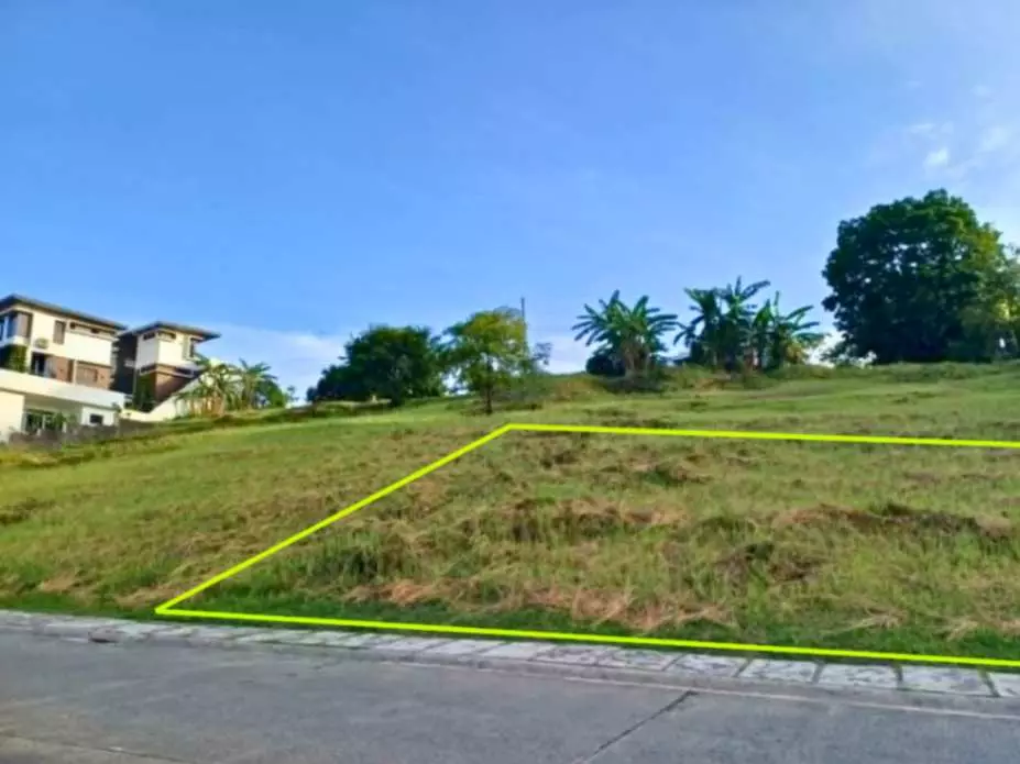 Lot For Sale in Monteritz Classic Estates Davao - photo 2