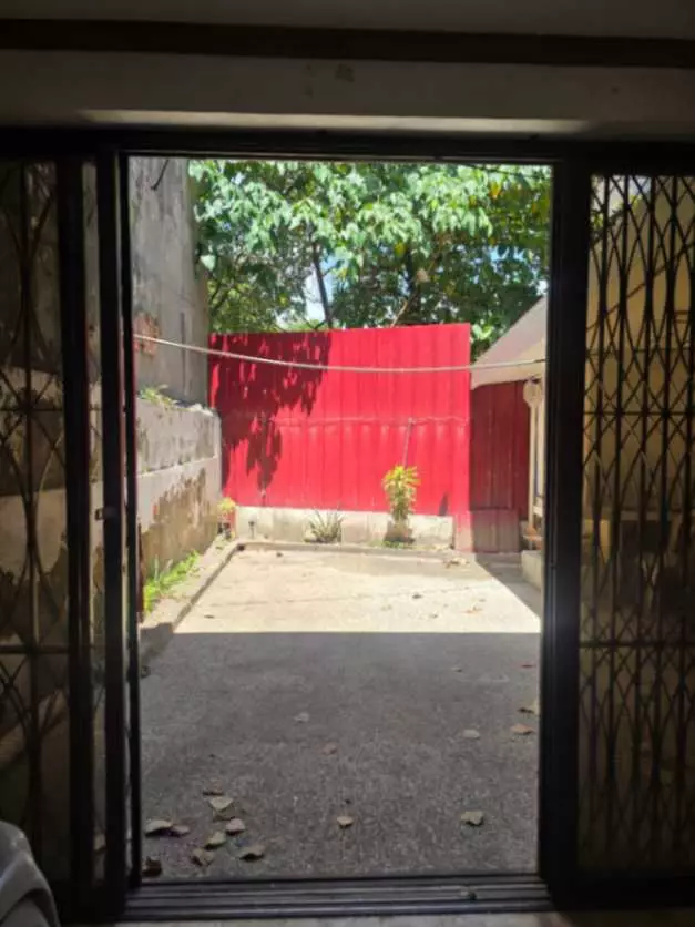 For Sale: Spacious Townhouse along R. Duterte with Parking - photo 4