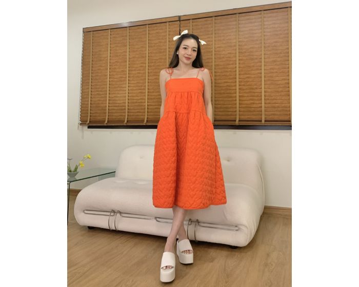 FF0102 - Elle Fanning Dress