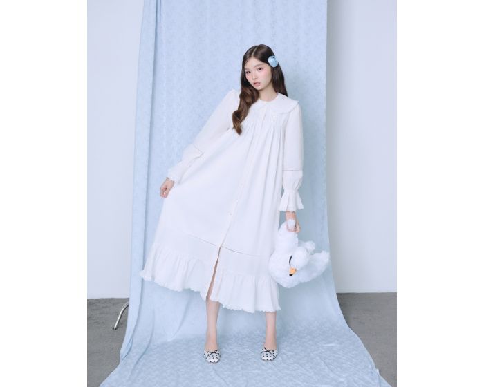 FF1121 - Swan Song Maxi Dress