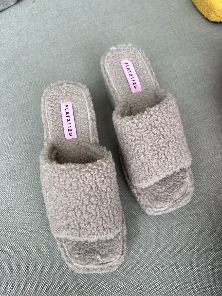 FS0005 - Fluffy Teddy Slides