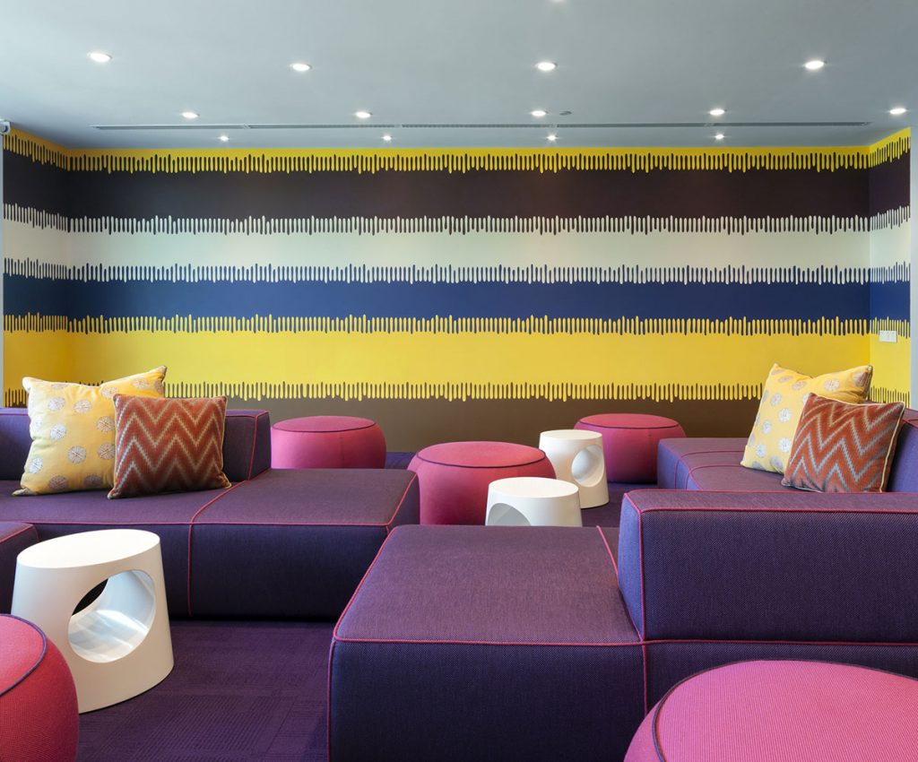 AkzoNobel Town Hall Breakout RoomS