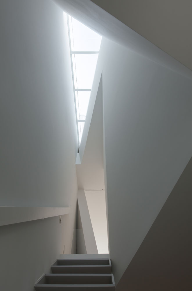 Stair first floor to second floor4 Photo_Yohei Sasakura