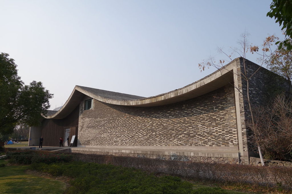 Yinzhou_Park_-_Five_Scattered_Houses_-_Gallery_(01)