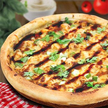 Hainanese "Chicken Rice" Pizza
