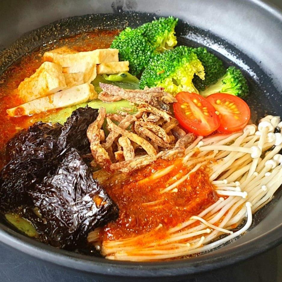The Noodle Bowl (Soup)