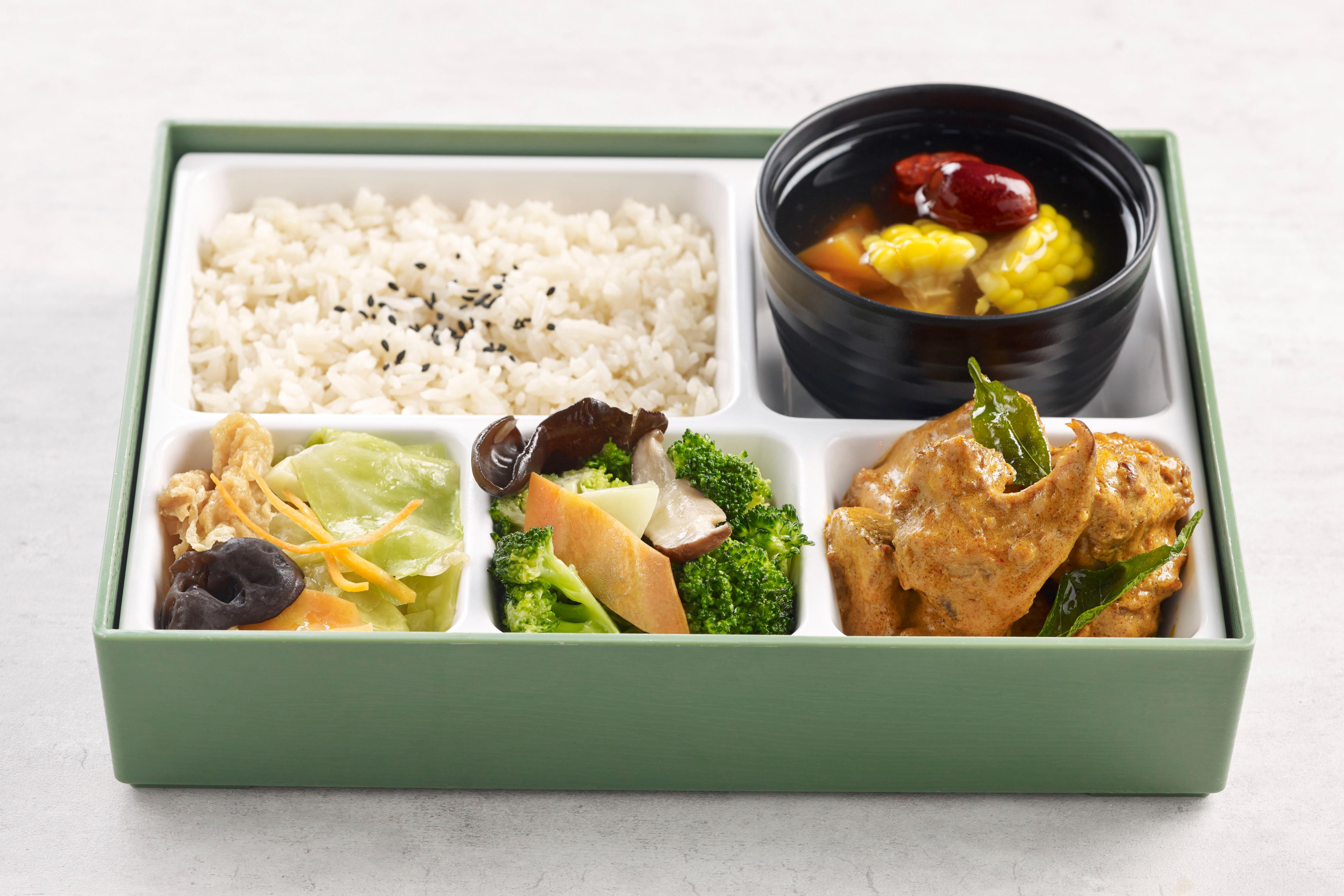 Rendang Lion Mane Mushroom Bento Set 仁当猴头菇便当
