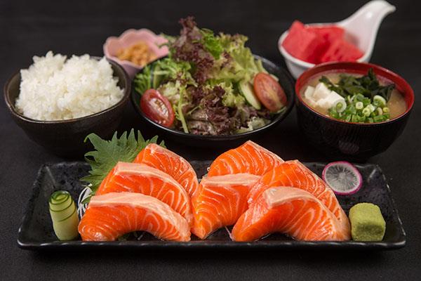 DONBURI & LUNCH SET