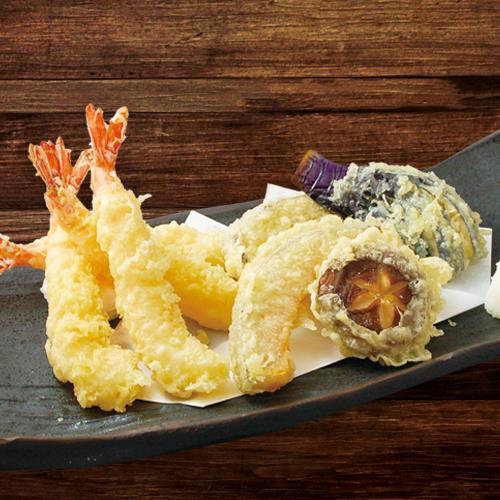 TEMPURA (DEEP FRIED SEAFOOD, VEGETABLE IN BATTER)
