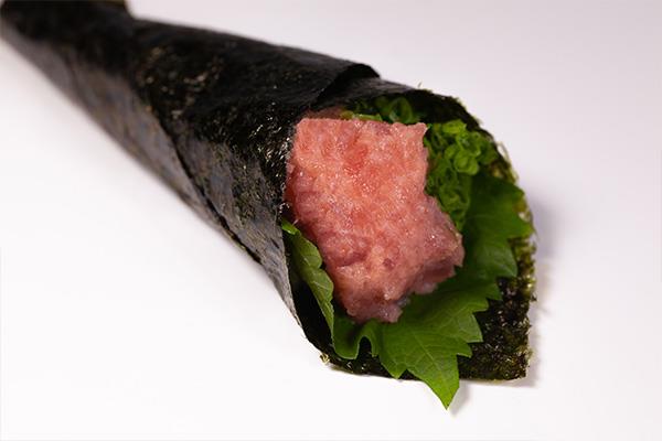 Temaki (Hand Roll) 手巻き.