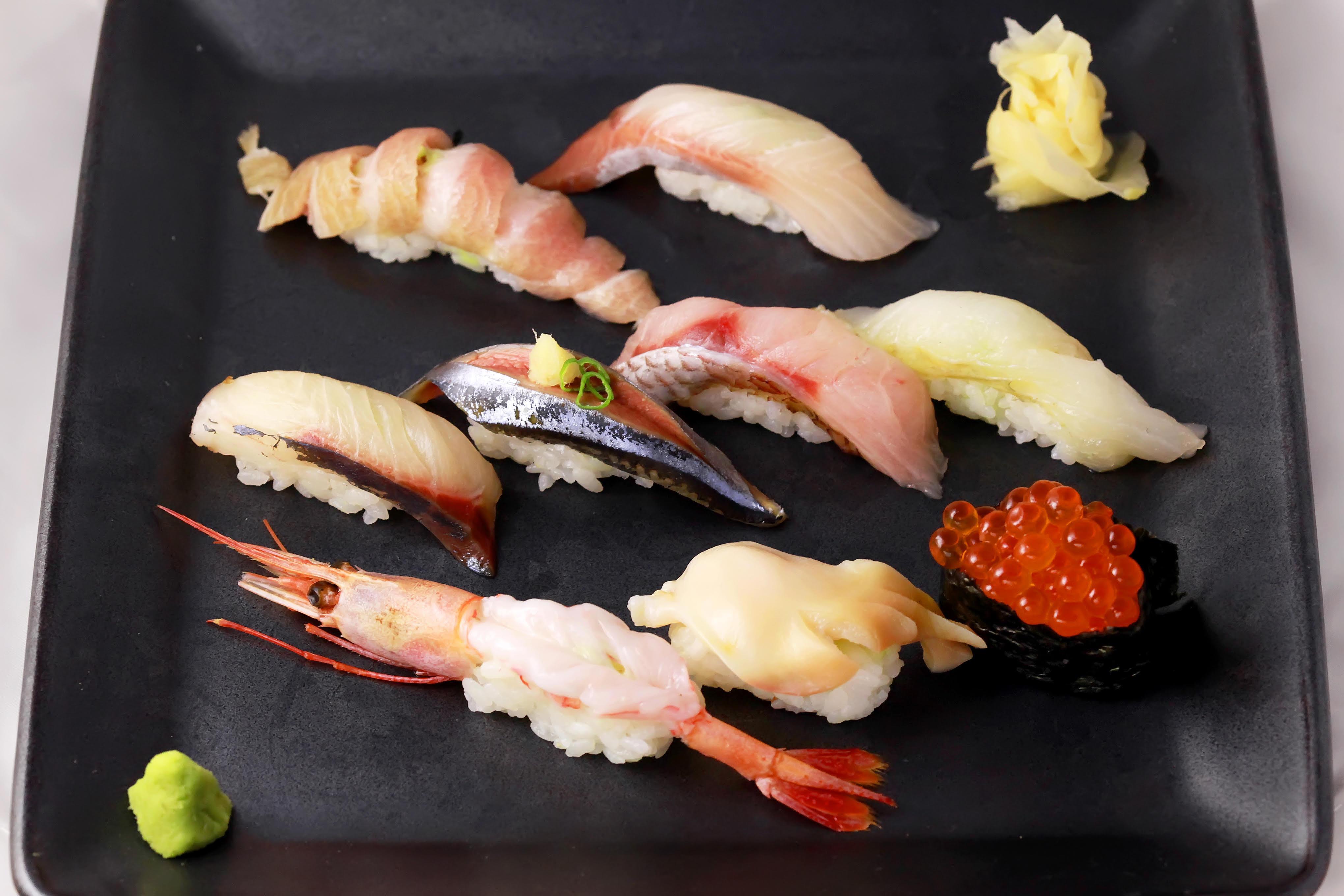OMAKASE SUSHI おまかせ 寿司