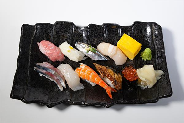 SUSHI 寿司