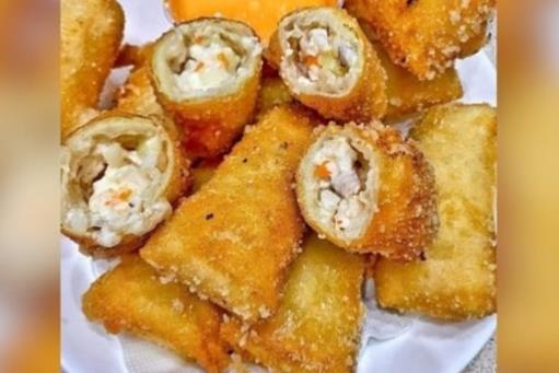 Chả giò hải sản.