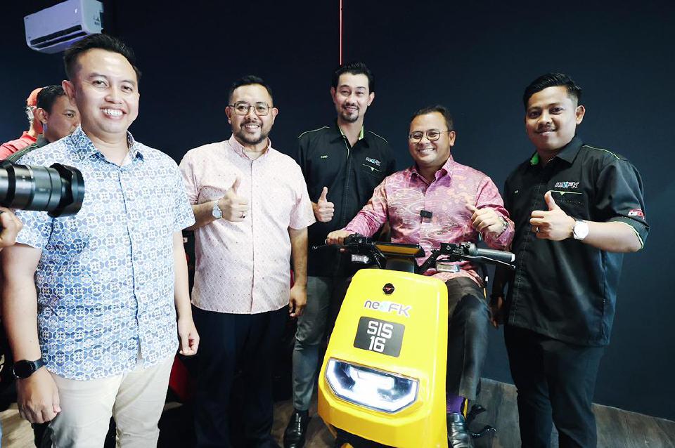 Thumbnail Berita Farid Kamil Teroka Dunia Mobiliti Hijau - Gambar 1