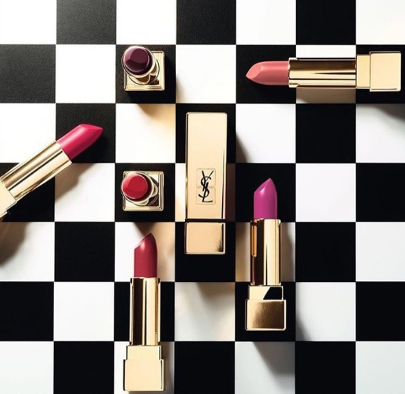matte lipstick