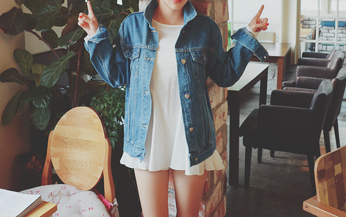 weheartit http://weheartit.com/entry/103680910/search?context_type=search&context_user=SongAhRiri&page=6&query=asian+denim+jacket