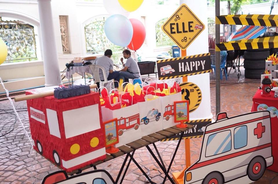 Glitz Party BKK Gallery Party idea photos Rescue Birthday Party