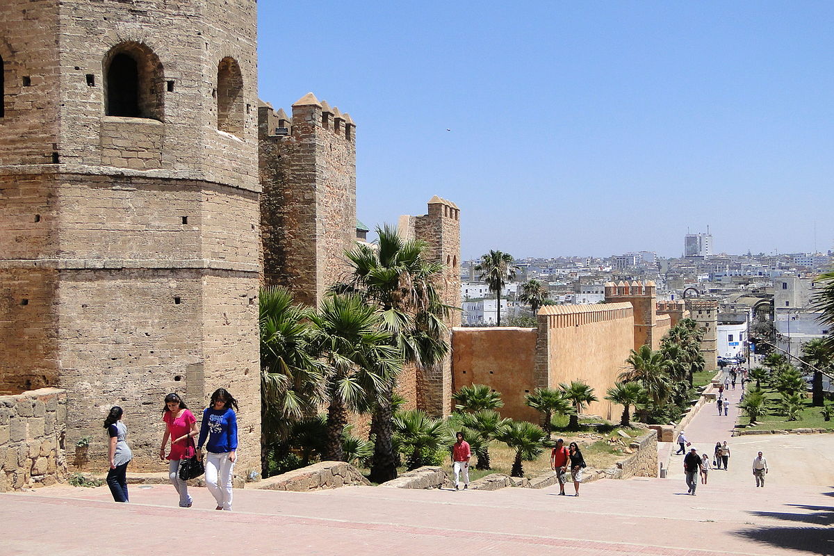 Pedestrians_and_Kasbah_Walls_Rabat__Morocco GoUNESCO Go UNESCO