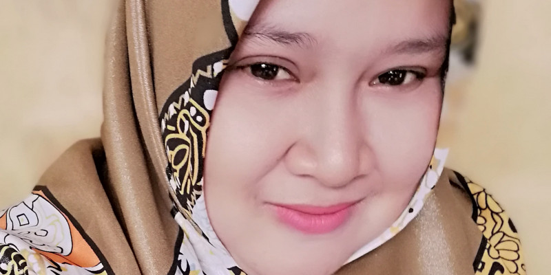 GURU BERBAGI bermain di lingkungan sekolah