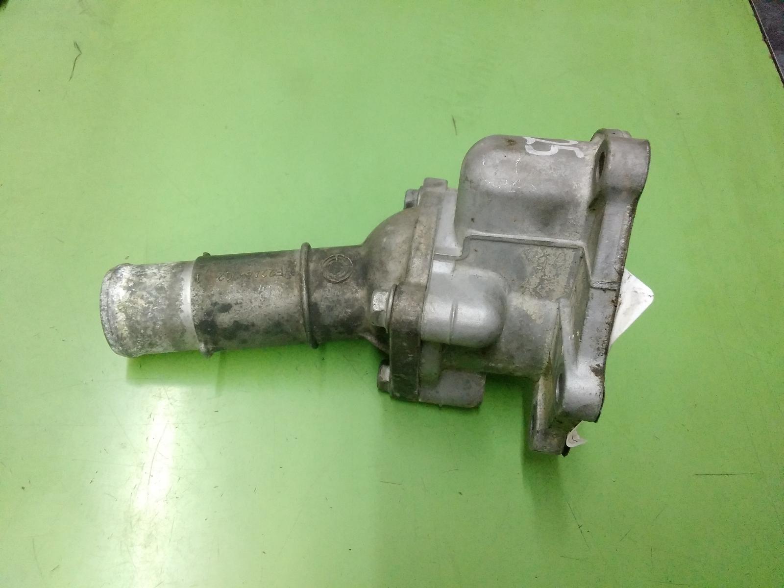 View Auto part Thermostat Housing Nissan Navara 2006