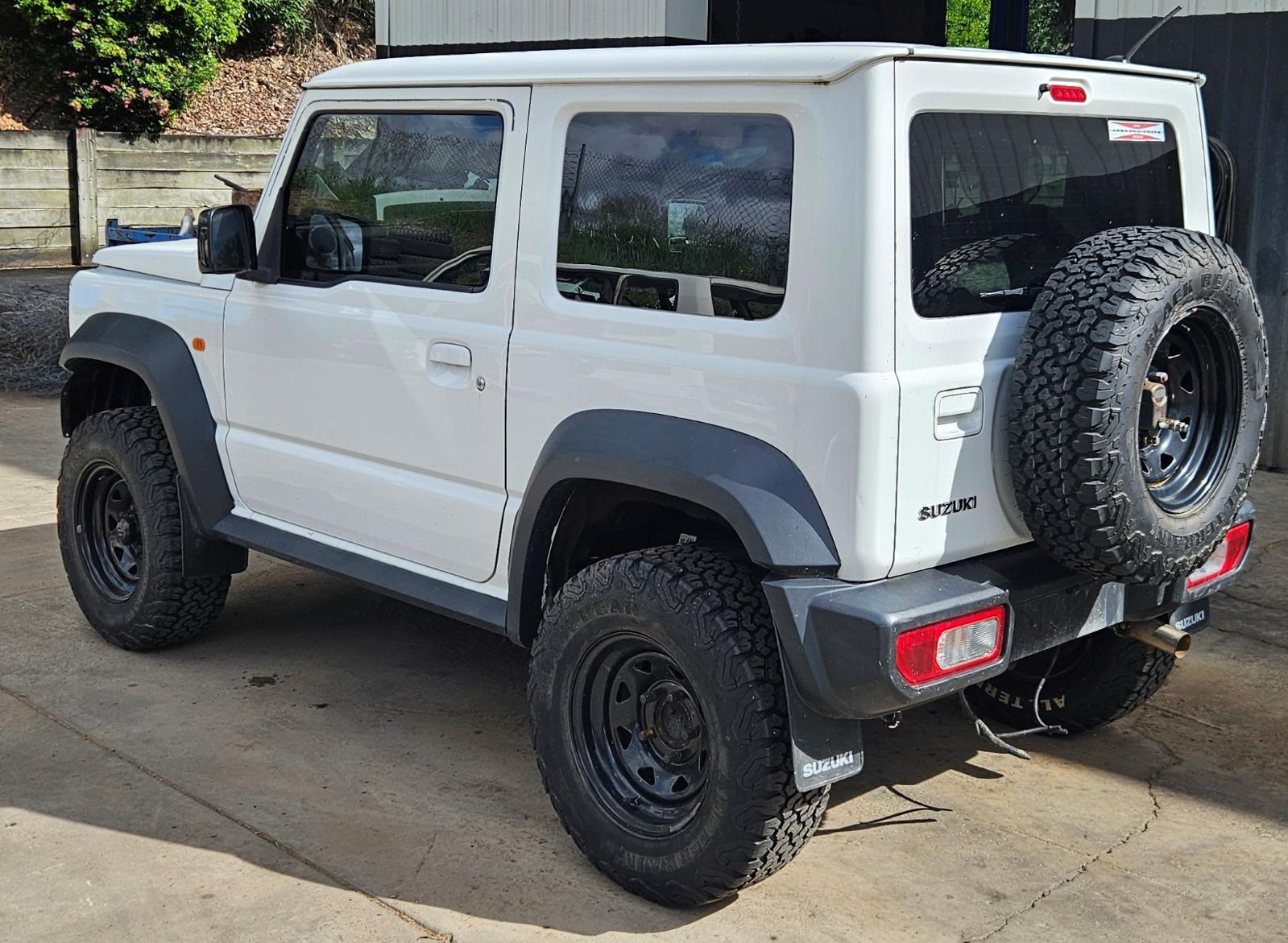 View Auto part Left Front Door Suzuki Jimny 2019
