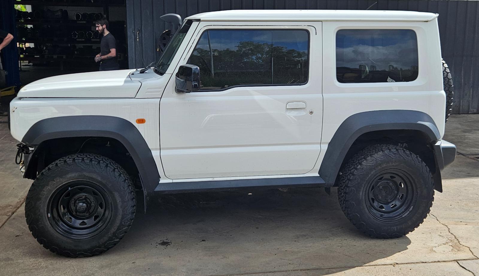 View Auto part Left Front Door Suzuki Jimny 2019