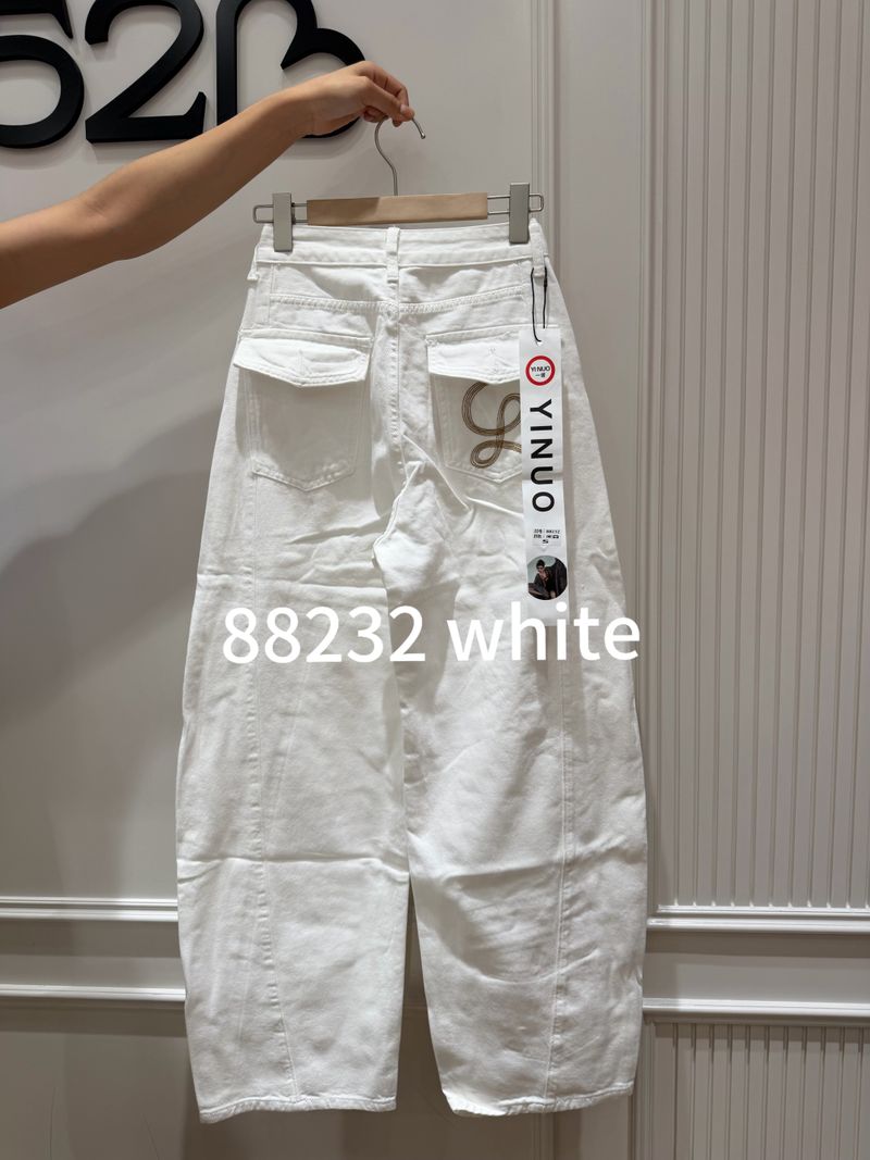 88232 white jeans